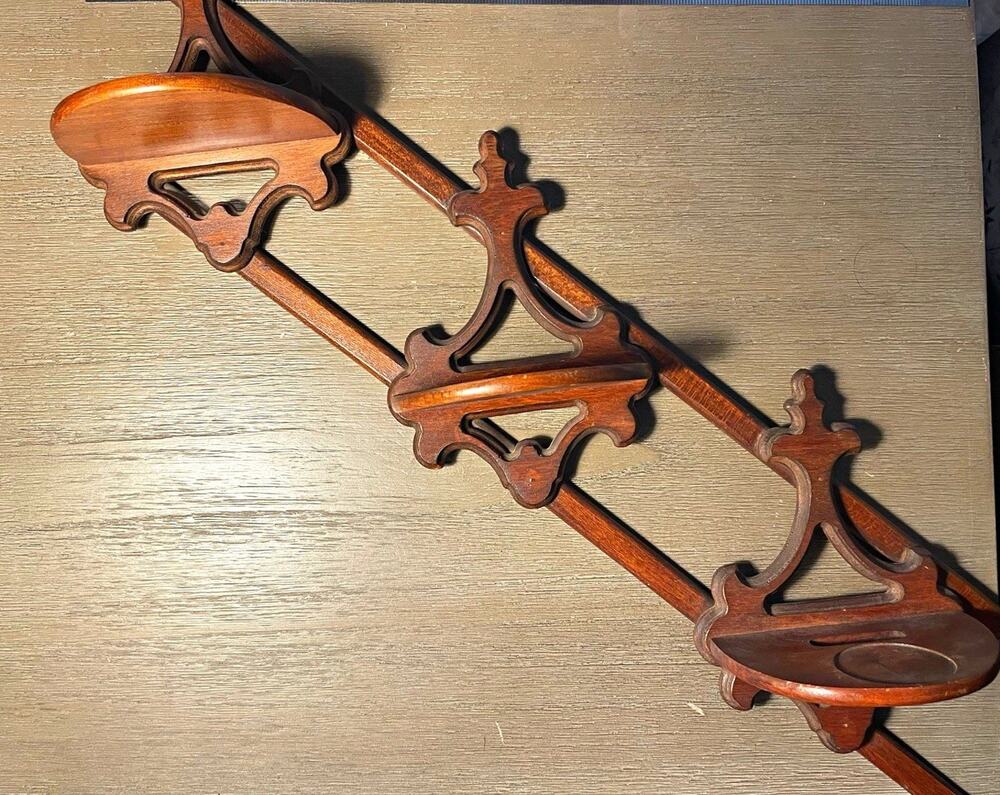 Wood Brown Wall Mounted Plate Rack, Horizontal Traditional Style, 23 in Large